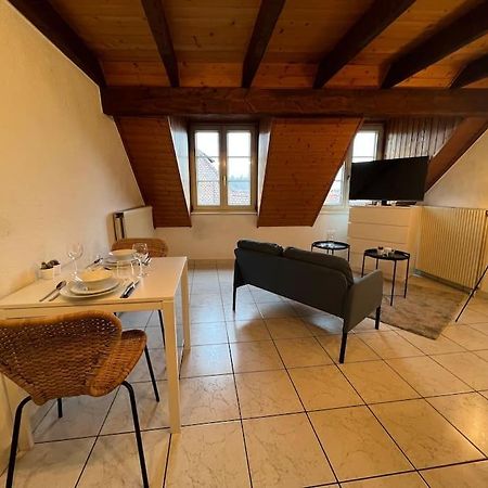 Charmant Appartement En Duplex A Porrentruy Exterior foto